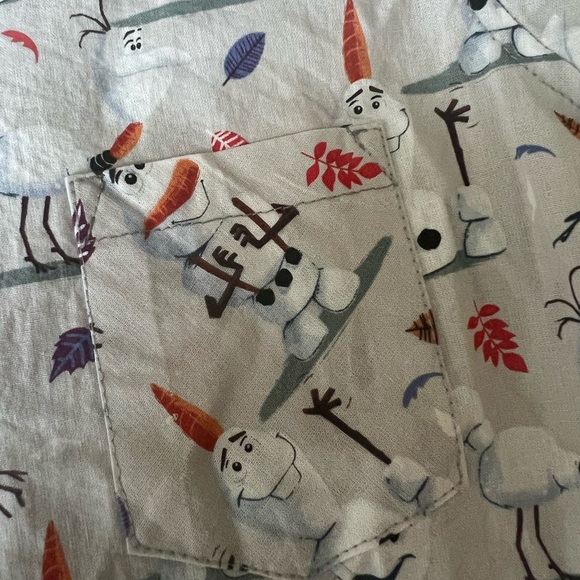 Disney Frozen Olaf Button up shirt boys size 6 - Picture 2 of 5
